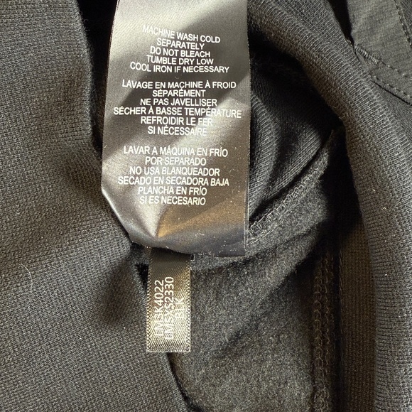 KARL LAGERFELD® PARIS  |  BLACK HOODED SWEATER  |  NEW w/ TAGS  |  MEN-L  | - Picture 15 of 16